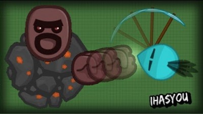 DOOMED2.IO HUGE IRON GOLEM EATS BANK LOOT!! (Doomed.io Beginner Guide & Best Weapons Gameplay)