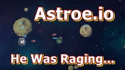 Fooling Around With Another Player on Astroe.io