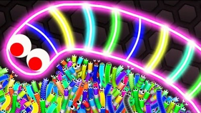 EATING BIGGEST SLITHER.IO SNAKES Destroying HUGE Snakes in Slitherio