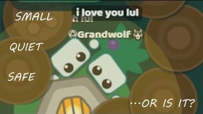 Starve.io THE SMALLEST BASE POSSIBLE WITH ONLY TWO PLANTS TO SURVIVE